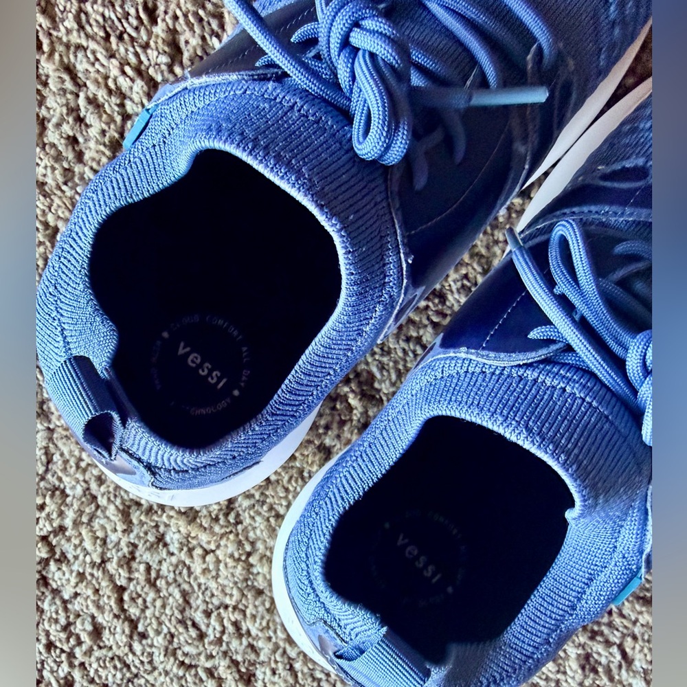 Vessi Everyday Move Mens Size 8 Shoes Sneakers Blue Knit - Picture 8 of 14